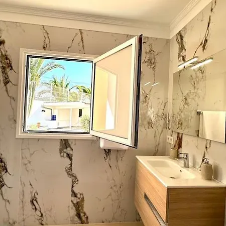 La Perla Exotica וילה לוס ריאלחוס