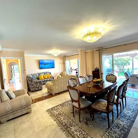 La Perla Exotica לוס ריאלחוס