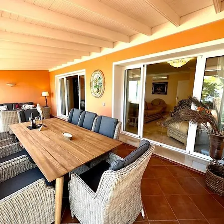 La Perla Exotica לוס ריאלחוס