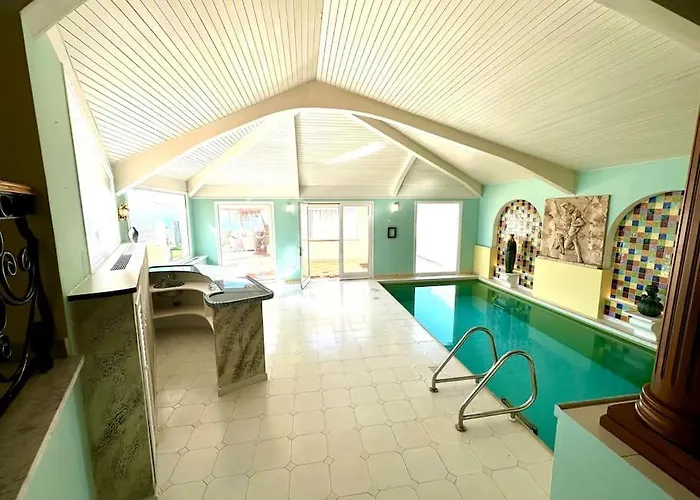 La Perla Exotica Villa