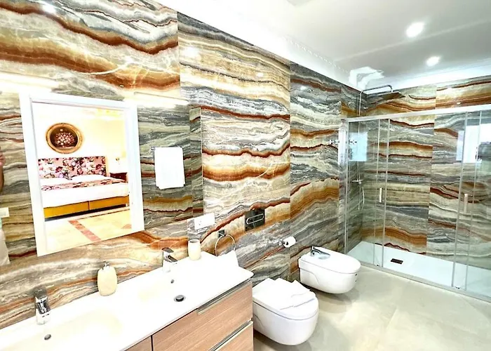 La Perla Exotica * Los Realejos