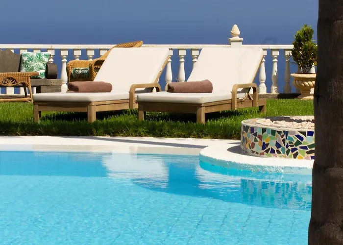 La Perla Exotica Villa *