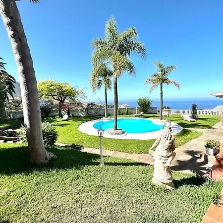 La Perla Exotica Villa *