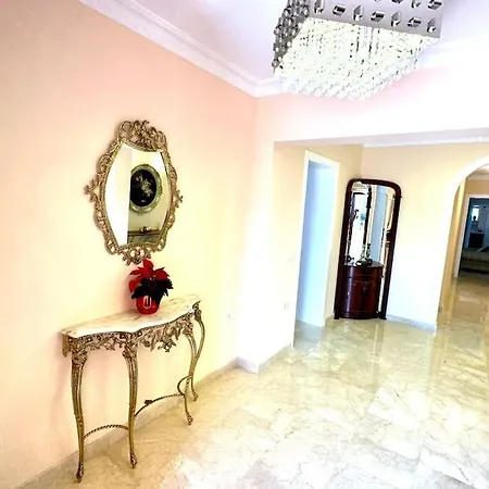 La Perla Exotica Vila